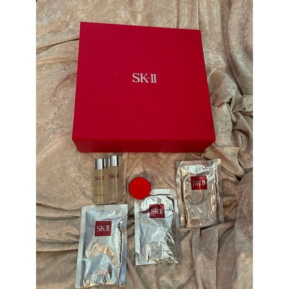 Sk-II set - Picture 1 of 3